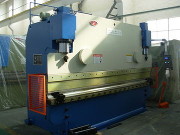 La machine en aluminium de frein de presse de feuille de l'usine 5mm de frein de presse de la Chine a adapté aux besoins du client