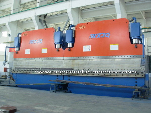 Main lourde de tôle WE67K800T/7000 pliant la machine tandem hydraulique de frein de presse