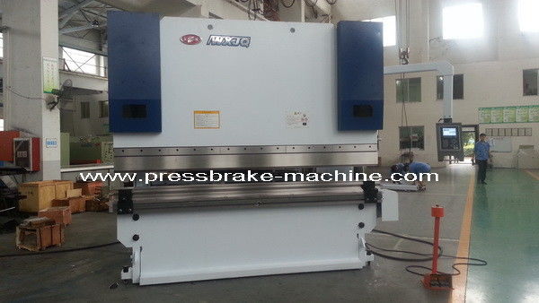 Machine de frein de presse hydraulique de commande numérique par ordinateur de 250 tonnes, machine de presse de tôle