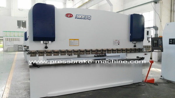 Machine se pliante du frein 125T /4000 de presse de la machine à cintrer OR de tôle d'acier d'économie