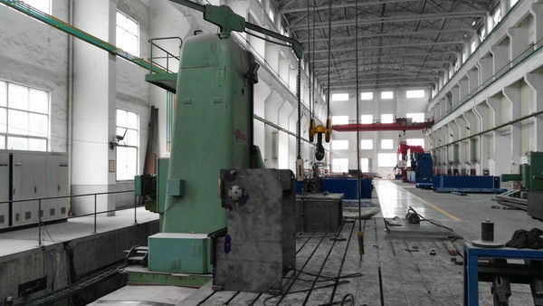 JINQIU MACHINE TOOL COMPANY ligne de production en usine