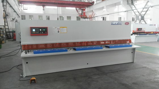 acheter Hydraulic CNC Shearing Machine - Continuous Cutting Low Noise Single Cutting online manufacture