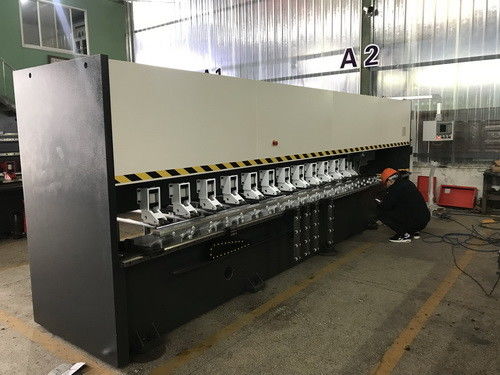 acheter 0.6 Mpa Air Pressure CNC V Grooving Machine with 60m/min Cutting Speed and 3mm Max. Grooving Depth for Precision Metal Fabrication online manufacture