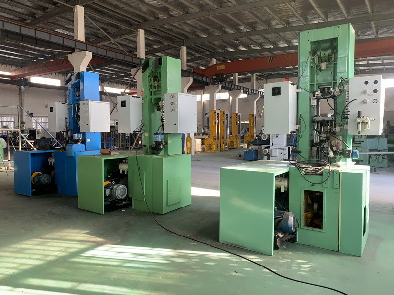 Presses de compactage de poudre électrique de 25 T pour le métal