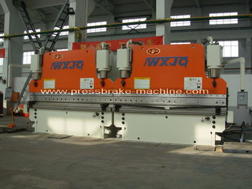 Frein tandem de recourbement industriel standard WE67K-400T/4000 de presse de tôle de machines