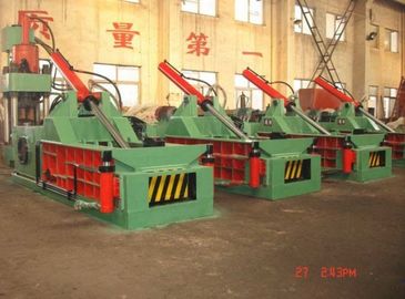 Machine hydraulique automatique horizontale Y81F-125A de presse à emballer de déchets métalliques
